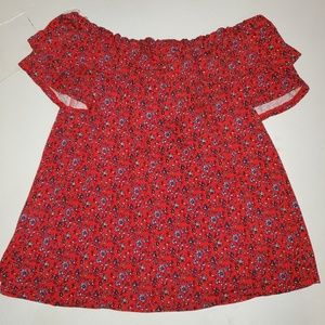 Maurices top